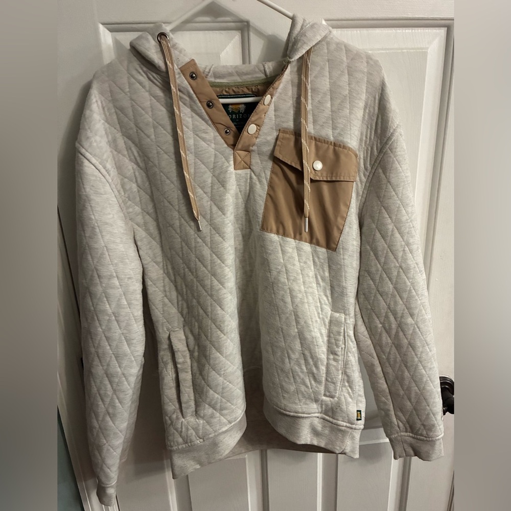Quilted Crewneck Hoodie Sweatshirt in Cream with Tan Pocket